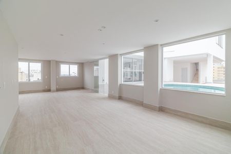 Apartamento à venda com 641m², 4 quartos e 4 vagasCobertura