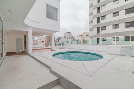Apartamento à venda com 641m², 4 quartos e 4 vagasCobertura