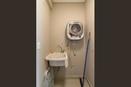 Apartamento à venda com 61m², 1 quarto e 2 vagas