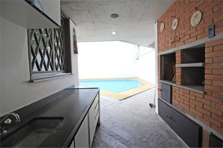 Casa à venda com 450m², 5 quartos e 4 vagas