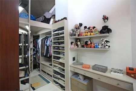 Casa à venda com 450m², 5 quartos e 4 vagas