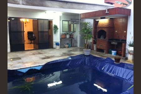 Casa à venda com 468m², 4 quartos e 4 vagas