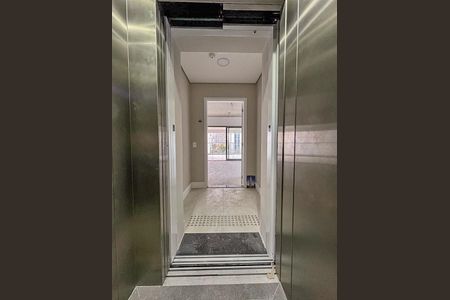 Apartamento à venda com 246m², 4 quartos e 4 vagas