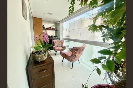 Apartamento à venda com 115m², 2 quartos e 2 vagas