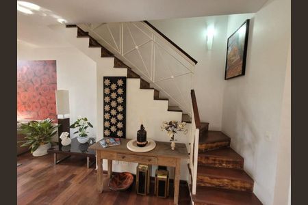 Casa à venda com 416m², 5 quartos e 4 vagas