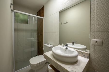 Casa à venda com 340m², 5 quartos e 6 vagas