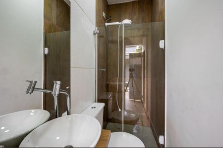 Casa à venda com 340m², 5 quartos e 6 vagas