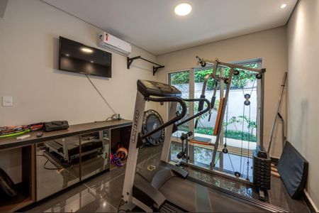 Casa à venda com 340m², 5 quartos e 6 vagas