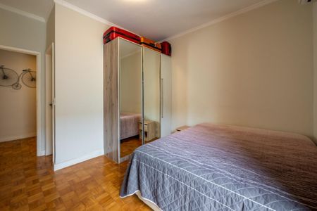 Casa à venda com 340m², 5 quartos e 6 vagas