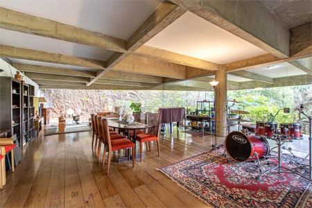 Casa à venda com 830m², 4 quartos e 6 vagas