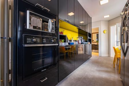 Apartamento à venda com 555m², 7 quartos e 6 vagasCozinha