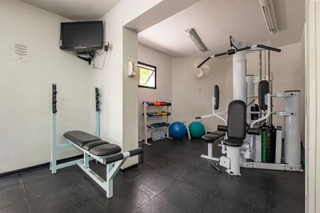 Apartamento à venda com 555m², 7 quartos e 6 vagasÁrea comum - Academia