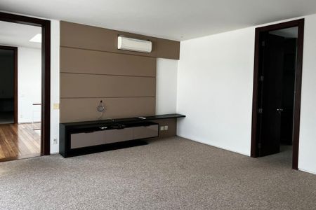 Apartamento à venda com 850m², 5 quartos e NaN vagas