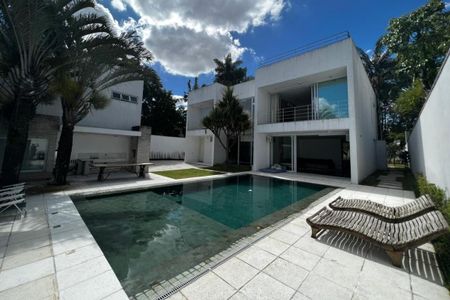 Apartamento à venda com 850m², 5 quartos e NaN vagas