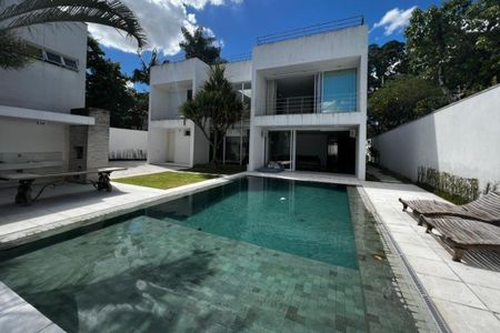 Apartamento à venda com 850m², 5 quartos e NaN vagas