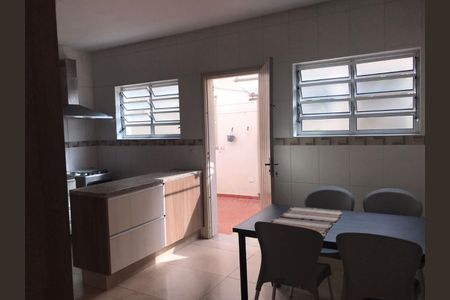 Casa à venda com 159m², 3 quartos e 2 vagas