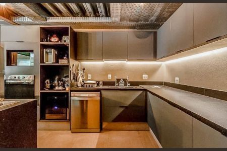 Casa à venda com 170m², 2 quartos e 1 vaga