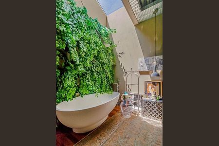 Casa à venda com 170m², 2 quartos e 1 vaga