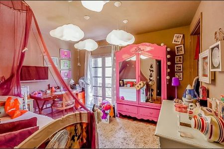 Casa à venda com 170m², 2 quartos e 1 vaga