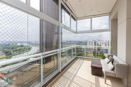 Apartamento à venda com 191m², 3 quartos e 3 vagas