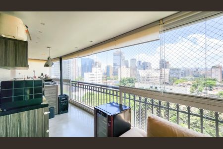 Apartamento à venda com 212m², 3 quartos e 4 vagas