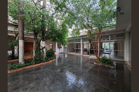 Casa à venda com 750m², 4 quartos e 6 vagas