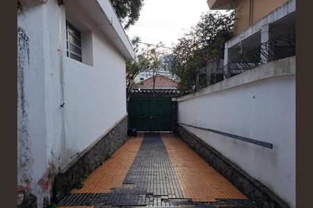 Casa à venda com 750m², 4 quartos e 6 vagas