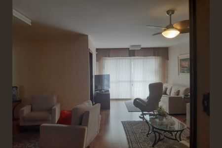 Apartamento à venda com 3 quartos, 156m² em Vila Nova Conceição, São Paulo