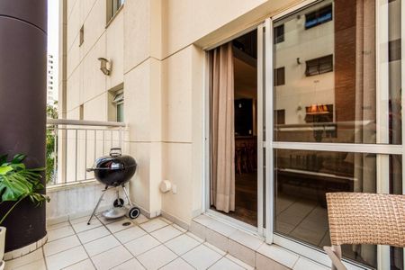 Apartamento à venda com 77m², 1 quarto e 2 vagas