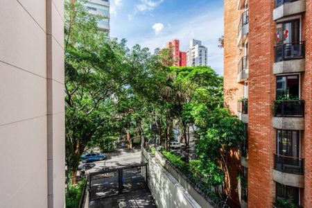 Apartamento à venda com 77m², 1 quarto e 2 vagas