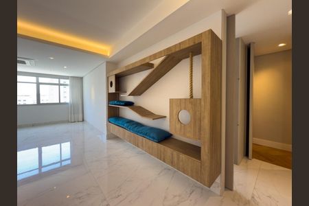 Apartamento à venda com 220m², 3 quartos e 2 vagas