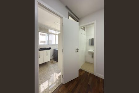 Apartamento à venda com 220m², 3 quartos e 2 vagas