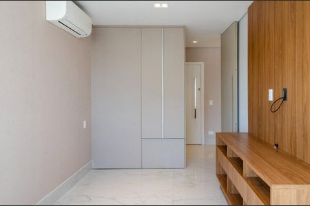 Apartamento à venda com 220m², 3 quartos e 2 vagas