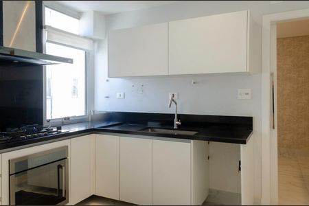 Apartamento à venda com 220m², 3 quartos e 2 vagas