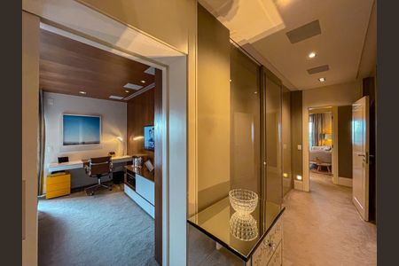 Apartamento à venda com 356m², 3 quartos e 5 vagas