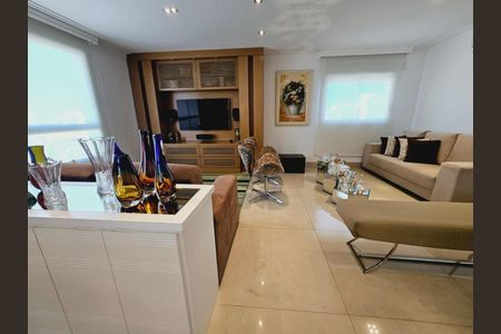 Apartamento à venda com 170m², 3 quartos e 4 vagas