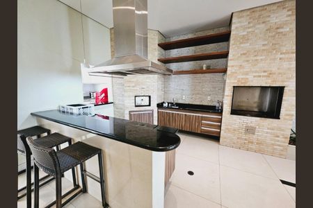Apartamento à venda com 170m², 3 quartos e 4 vagas