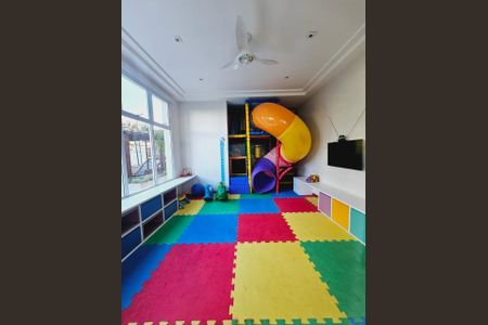 Apartamento à venda com 170m², 3 quartos e 4 vagas