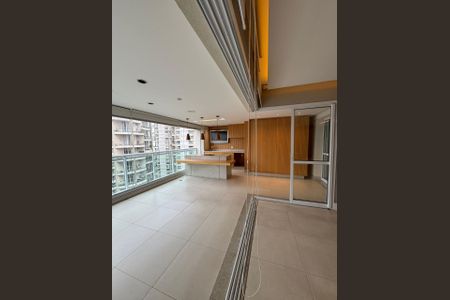 Apartamento à venda com 158m², 3 quartos e 4 vagas