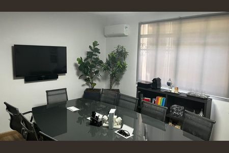 Casa à venda com 3 quartos, 370m² em Brooklin, São Paulo