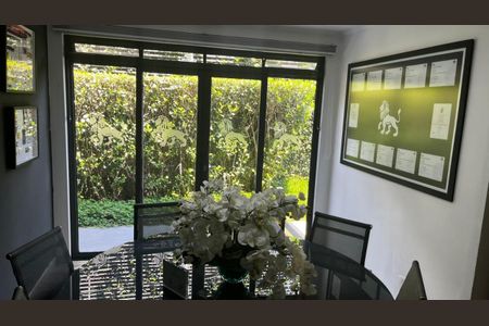 Casa à venda com 3 quartos, 370m² em Brooklin, São Paulo