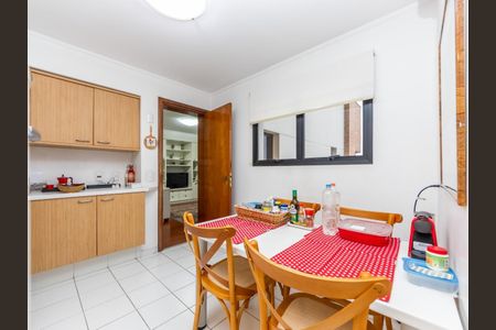 Apartamento à venda com 260m², 4 quartos e 4 vagas