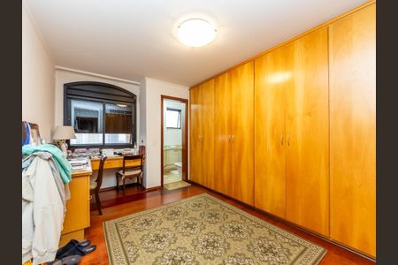 Apartamento à venda com 260m², 4 quartos e 4 vagas