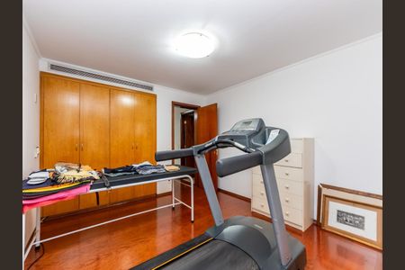 Apartamento à venda com 260m², 4 quartos e 4 vagas