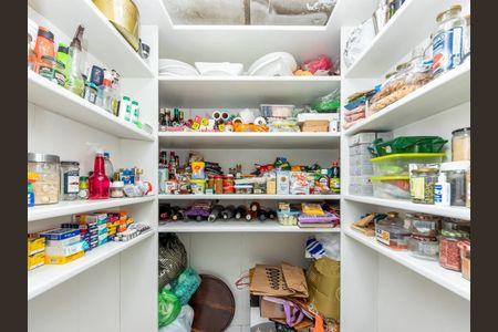 Apartamento à venda com 260m², 4 quartos e 4 vagas