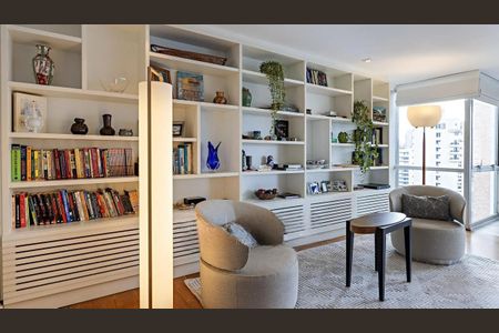 Apartamento à venda com 3 quartos, 245m² em Indianópolis, São Paulo