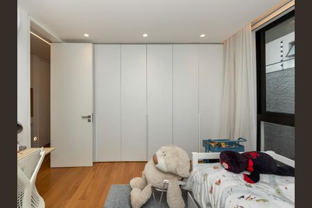 Casa à venda com 537m², 3 quartos e 3 vagas
