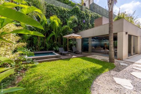 Casa de condomínio à venda com 629m², 3 quartos e 4 vagas