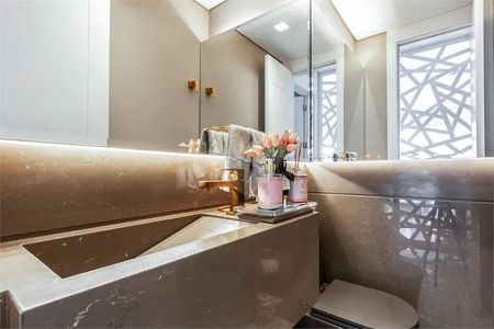 Apartamento à venda com 315m², 4 quartos e 5 vagas
