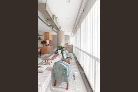 Apartamento à venda com 243m², 3 quartos e 4 vagas
